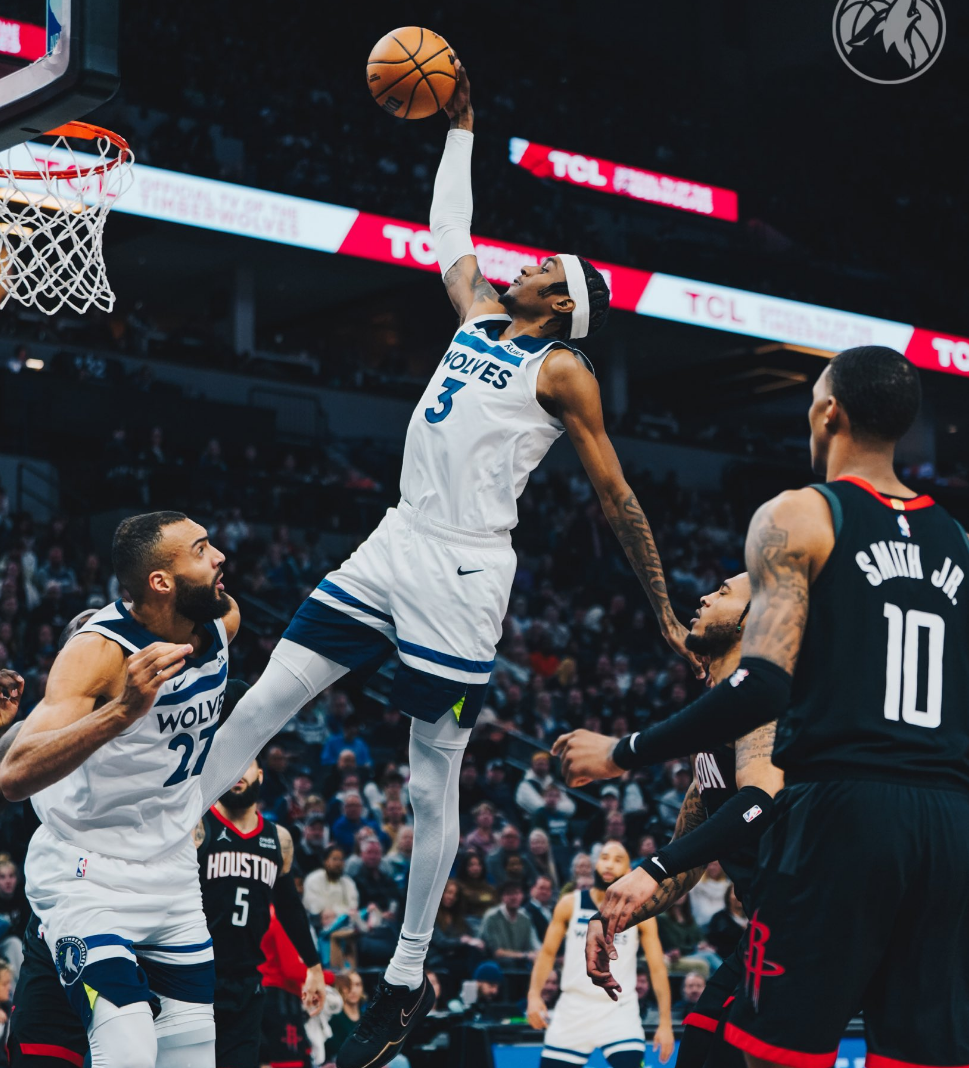 AYX SPORTS-关于转会期尼斯主帅复盘：NBA常规赛节点到来，底气十足，轮换策略成焦点的信息